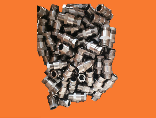 CNC machining of non-standard tiny hardware mechanical parts in aluminum alloy, iron and stainless steel; CNC lathe processing service